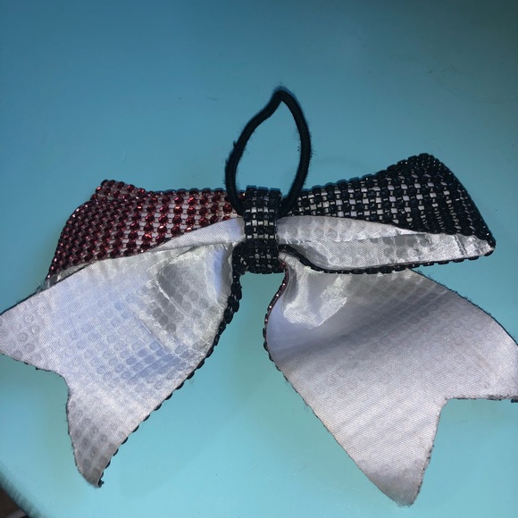 Cheer bow - Picture 2 of 2